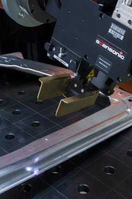 RLW-A Laserschweißen mit optischer Nahtführung