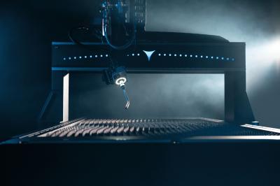 XFLARE 6-axis robot for flexible component geometries