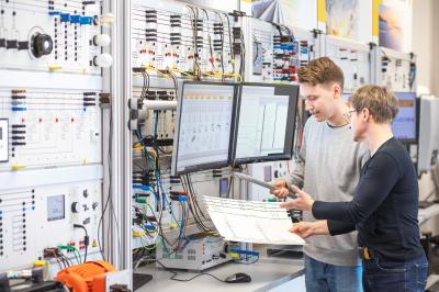 Real Expreinece Learning von Lucac-Nülle